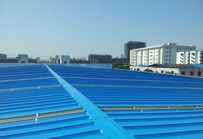 彩钢夹芯板 现代钢结构建筑的基石与应用实践